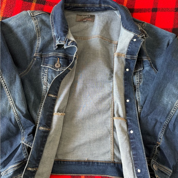 TORRID JEAN JACKET! Wonderful awesome Jean jacket. Women’s. - Picture 3 of 15